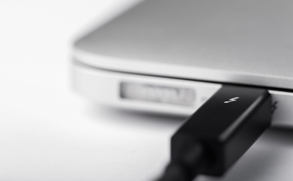 Thunderbolt Flaw Allows Access to a PC’s Data in Minutes